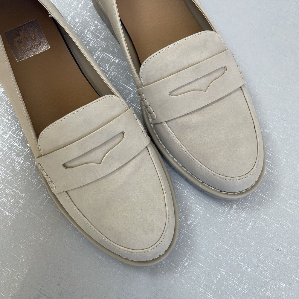 DV Dolce Vita Chunky Lug Sole Platform Loafers Sz 8.5 Comfort Preppy Shoes - Picture 5 of 13